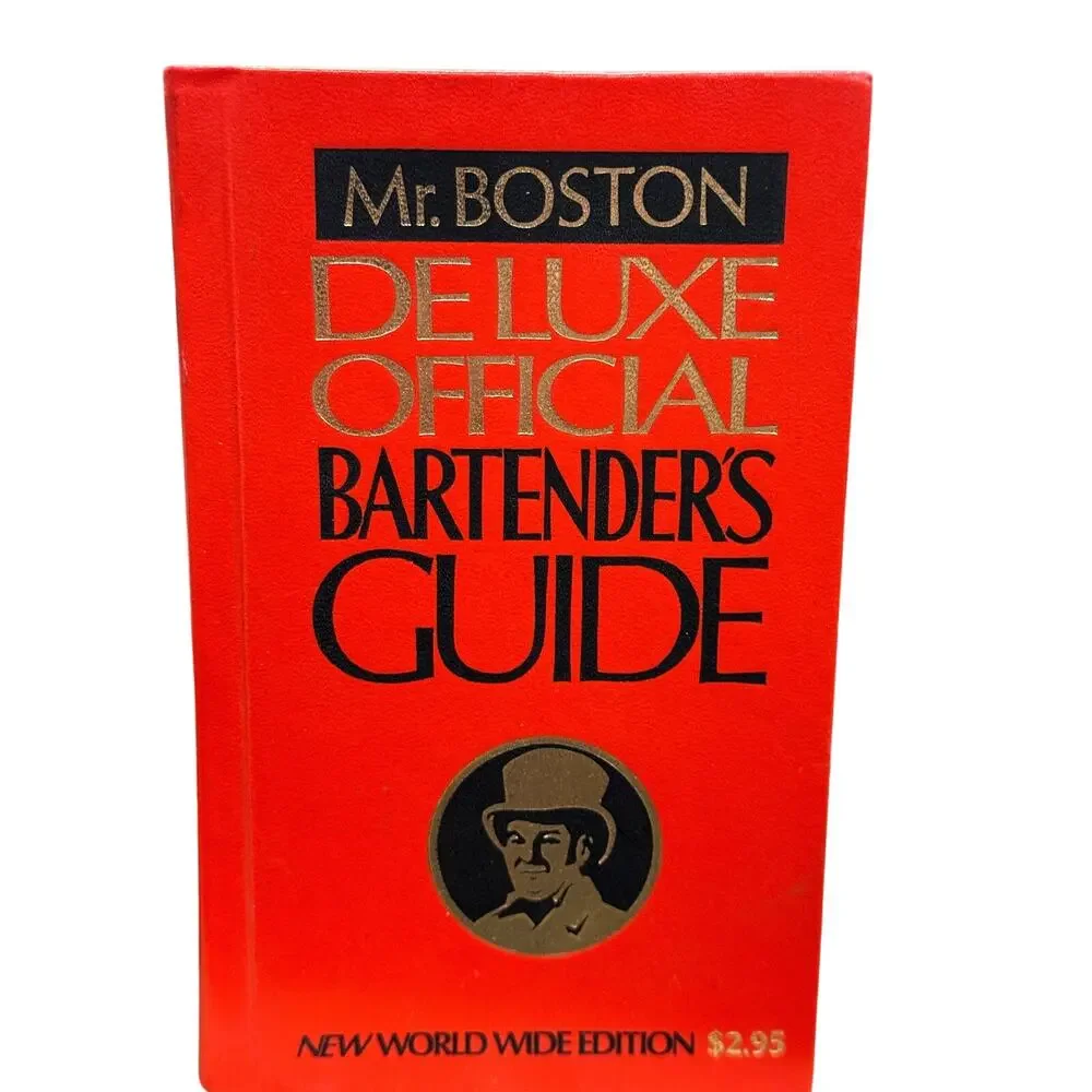 Old Mr. Boston De Luxe Official Bartender's Guide 57th Printing‎ 1978 Hardback